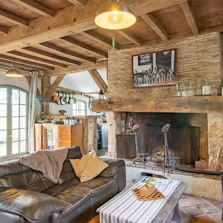 Holiday home Nature Et Authenticite *