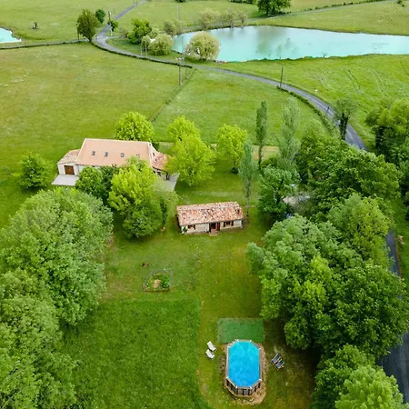 Holiday home Nature Et Authenticite *